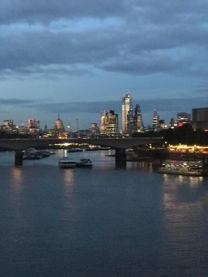 Apartment Riverside Cutty Sark 2Bd Retreat London