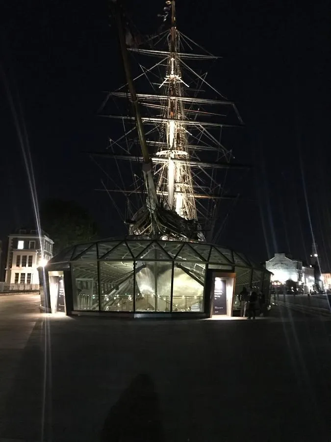 Riverside Cutty Sark 2Bd Retreat London 0*,